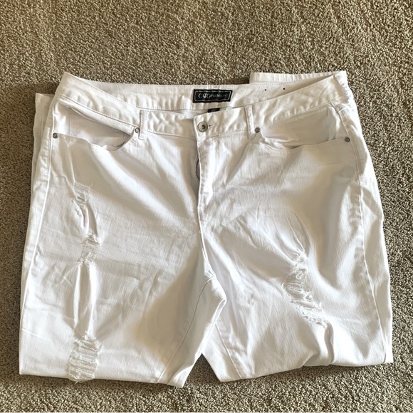 Cato White Distressed Jeans - Picture 3 of 5